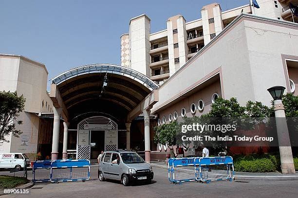 Indraprastha Apollo Hospital — Orthopedics Department